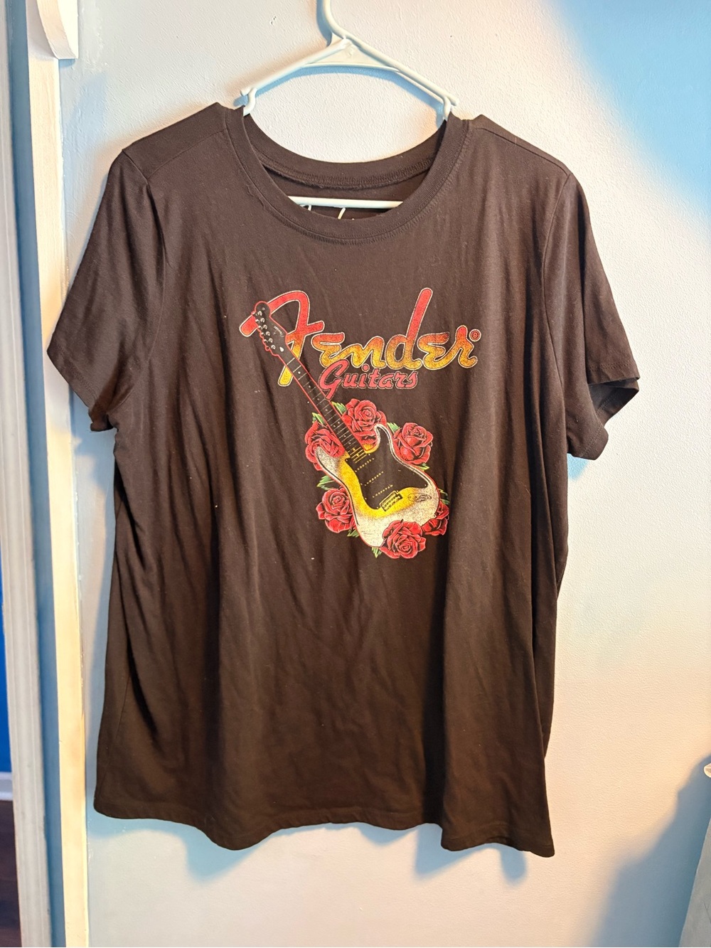 Torrid Fender Black Tee with Red Roses & Yellow Guitar Graphic